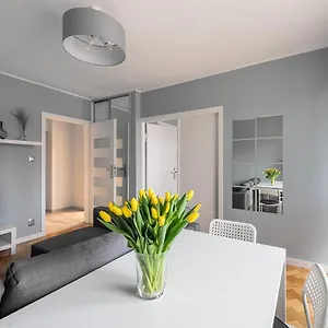 Jagiellonska 64 Prywatne Mieszkanie Z Oddzielna Sypialnia I Balkonem Samodzielne Zameldowanie! Self Check-in System! Apartament